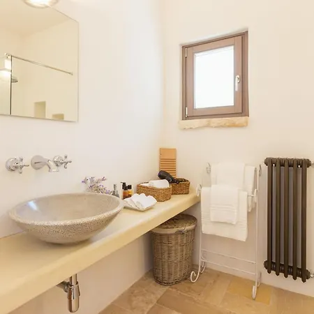 Lamia Del Bosco Con Piscina Privata