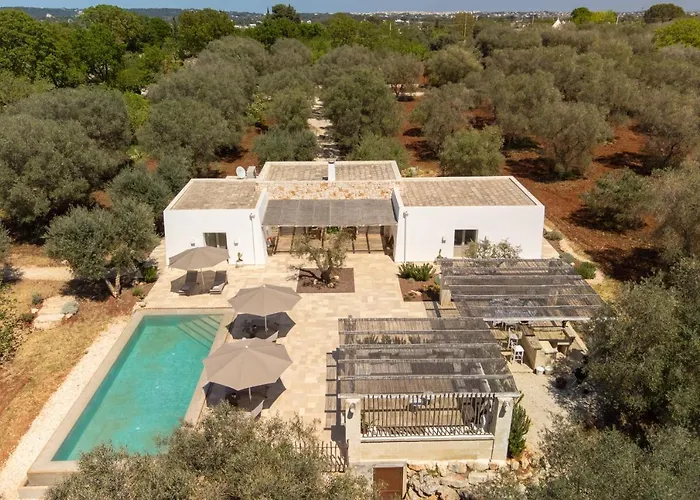 Lamia Del Bosco Con Piscina Privata Ostuni